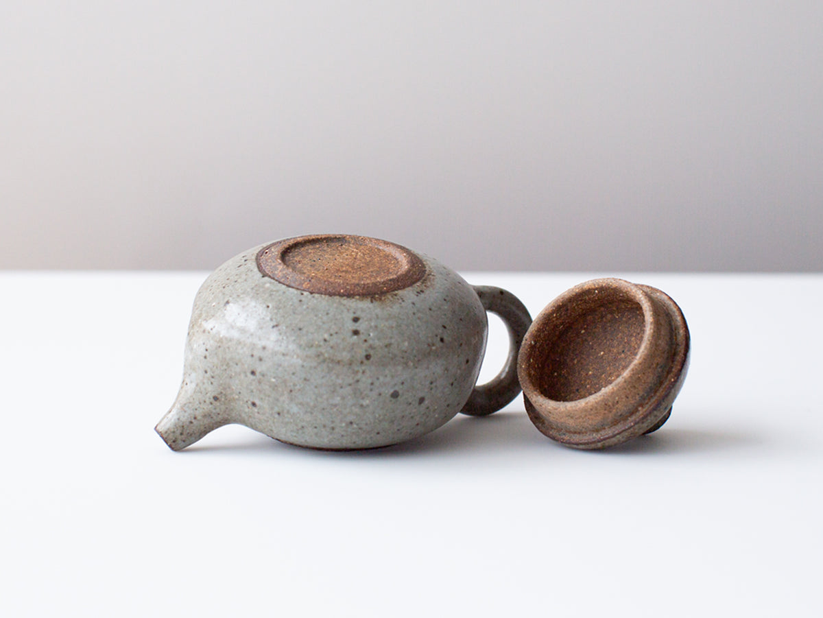Quince Teapot, Zhang Hao Yan