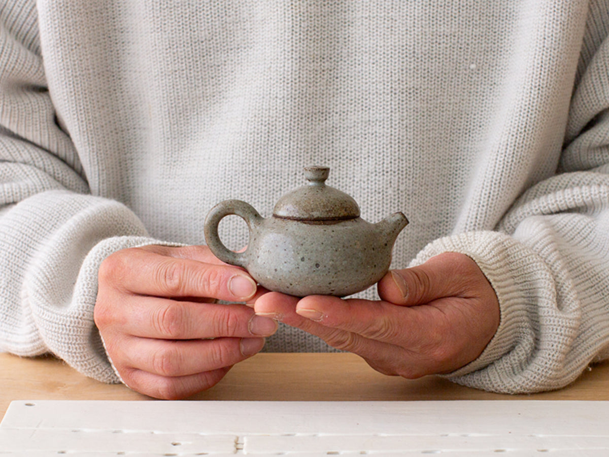 Quince Teapot, Zhang Hao Yan