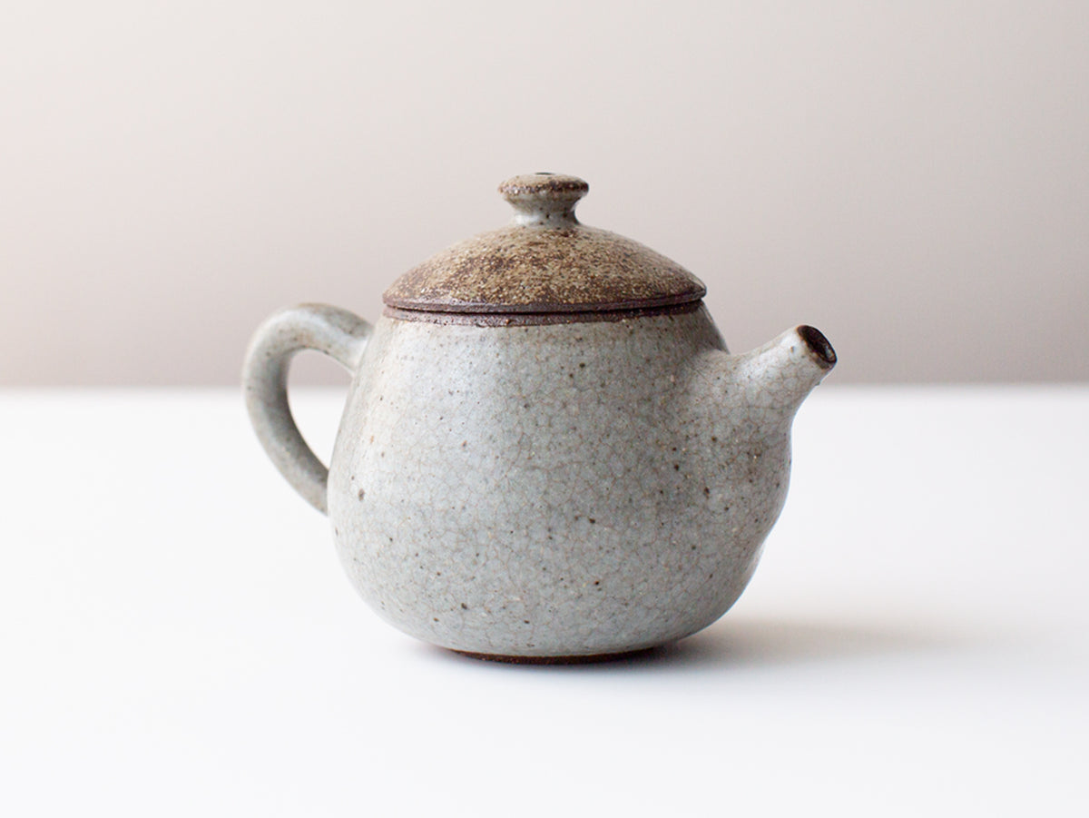 Beanie ceramic teapot, Zhang Hao Yan