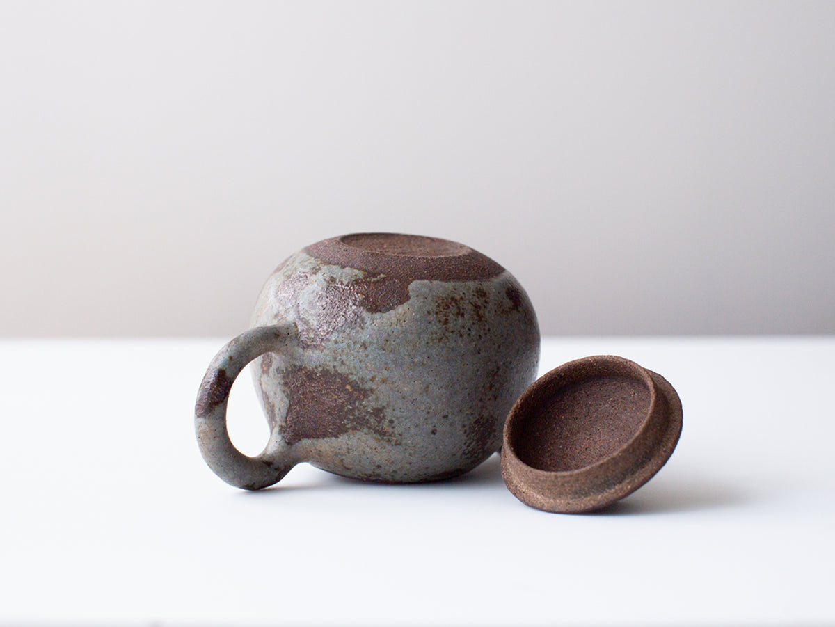 Dark Swatch, Var. 2 ceramic teapot. Zhang Hao Yan,.