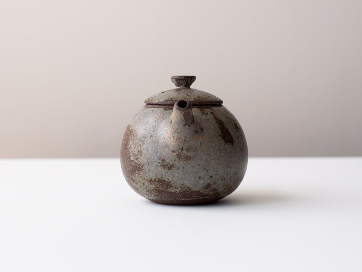 Dark Swatch, Var. 2 ceramic teapot. Zhang Hao Yan,.
