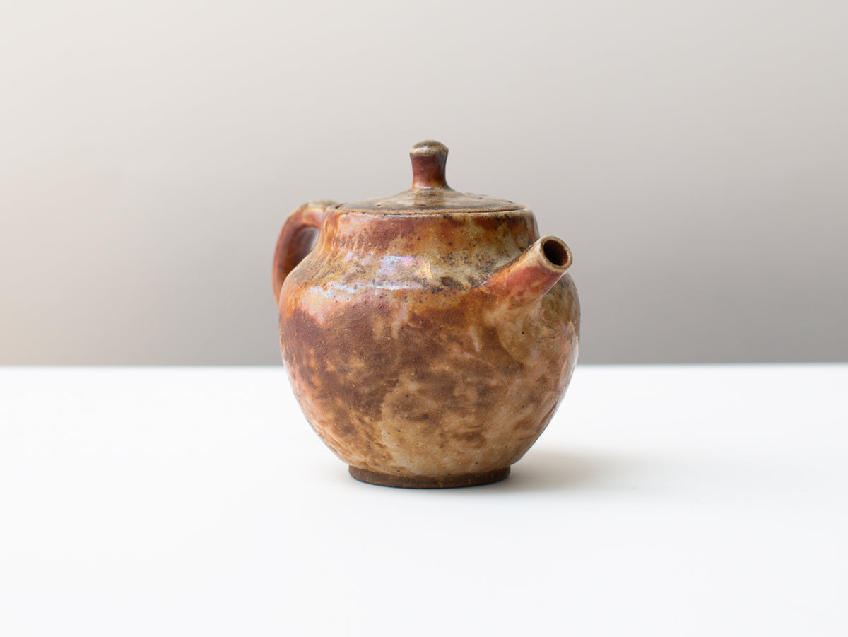 Sea Change wood-fired teapot. Zhang Yun Cheng.