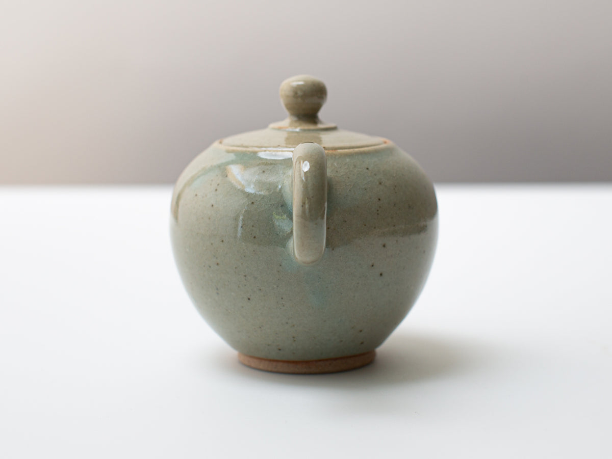 Heart Celadon teapot. Zhang Yun Cheng.