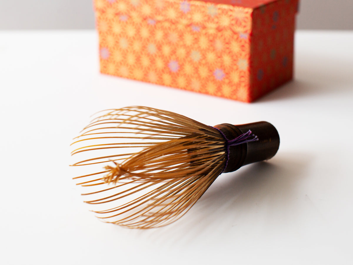 Shin Whisk with Violet Tie