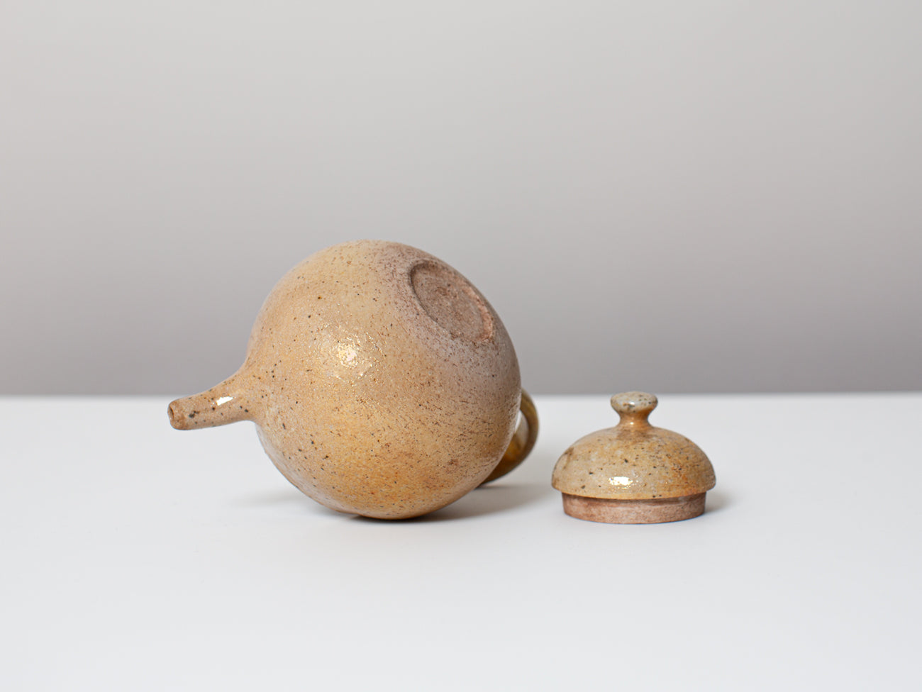 Atago. Wood-fired pear-shaped teapot.