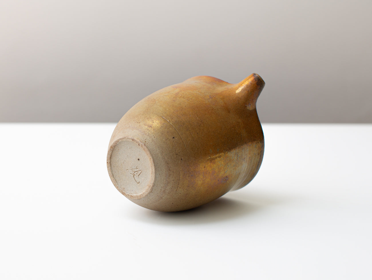 First Server. wood-fire pourer for gongfu tea service.