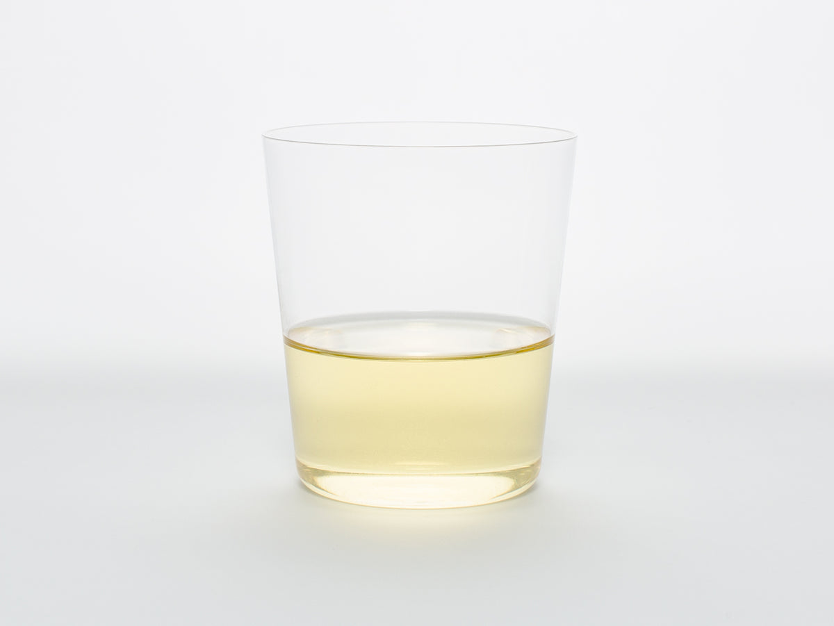 Meadow Botanical. Organic, blend of tarragon, mint, and lemongrass.