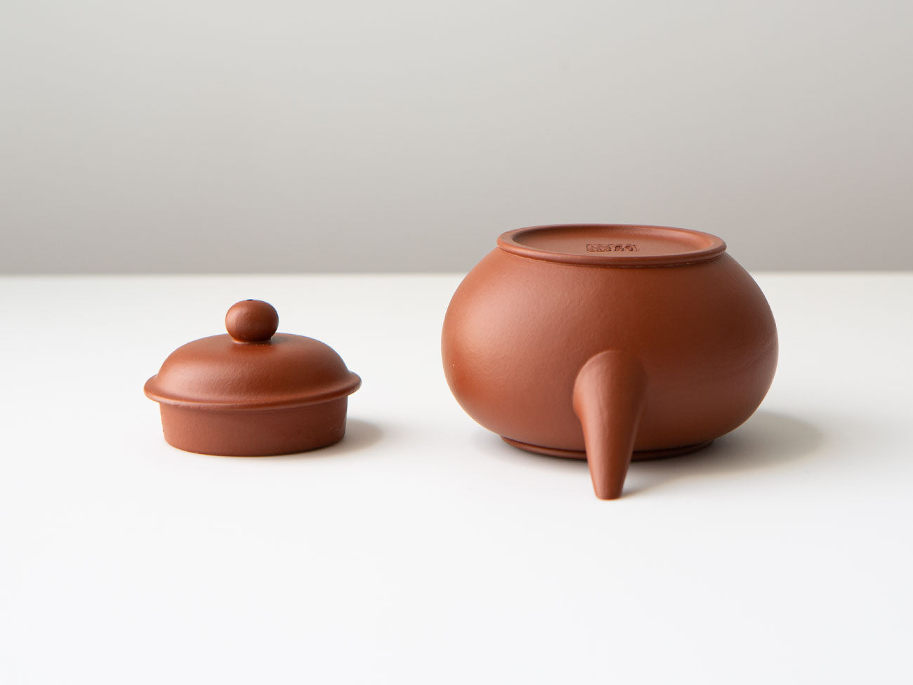Shuiping Zisha Teapot in Zhuni.